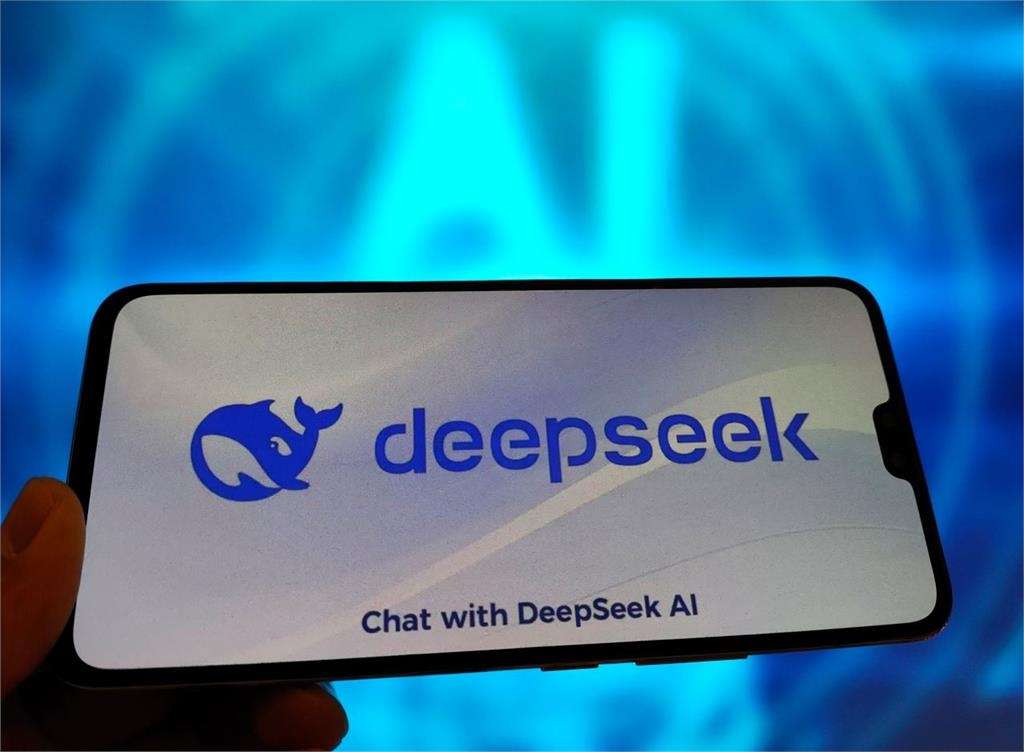 DeepSeek bị tấn công