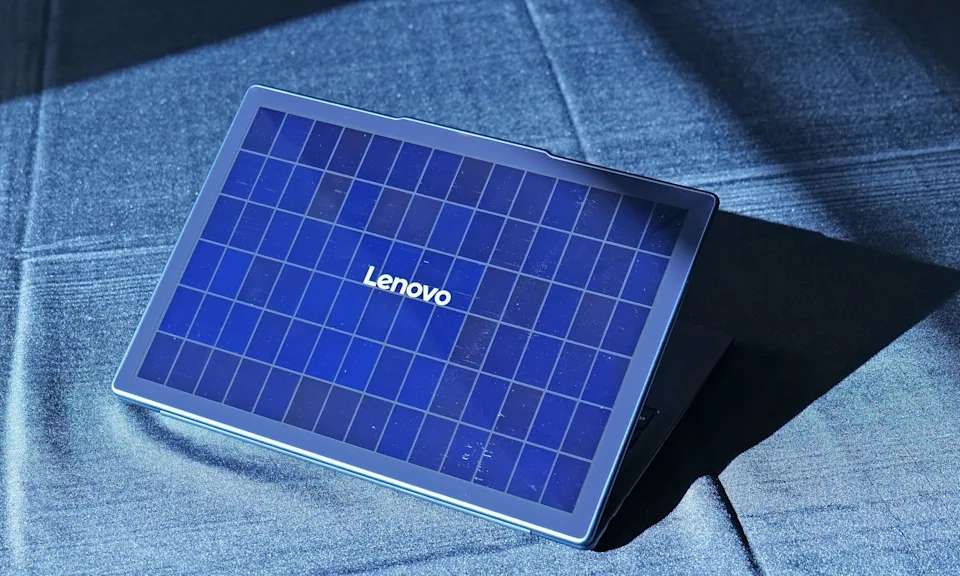 MWC 2025: Lenovo trình làng laptop chạy bằng năng lượng mặt trời