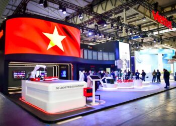 MWC 2025: Ngạo nghễ gian hàng của Việt Nam