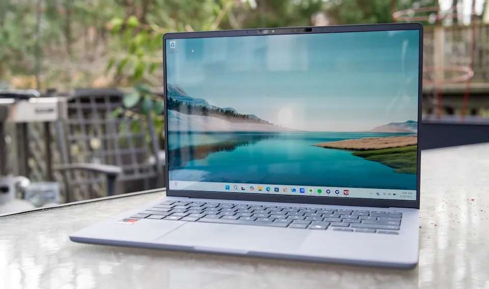 Đánh giá ASUS Zenbook A14: Nhẹ cả về trọng lượng lẫn hiệu năng