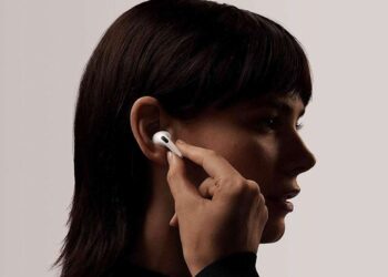 Apple dự kiến thêm tính năng dịch trực tiếp vào AirPods