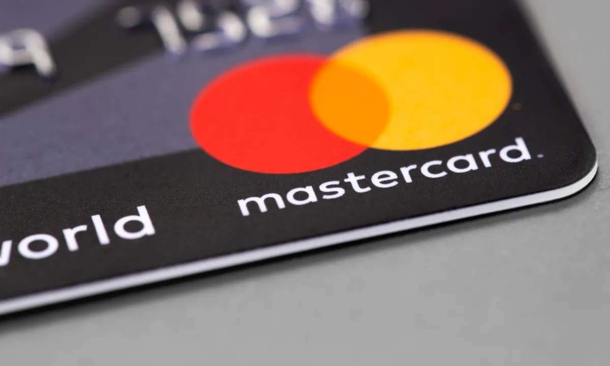 Visa và Mastercard ra mắt công nghệ mua sắm bằng AI thông minh