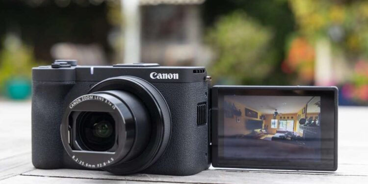 Canon PowerShot V1: Chiếc máy ảnh compact lý tưởng cho vlogger hiện đại