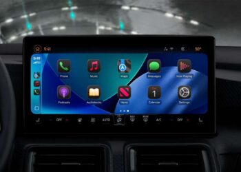 Apple sắp cho phép xem video trên CarPlay