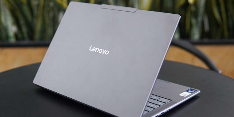 Laptop AI mỏng nhẹ của Lenovo giá gần 40 triệu đồng